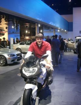 adoymach profile photo