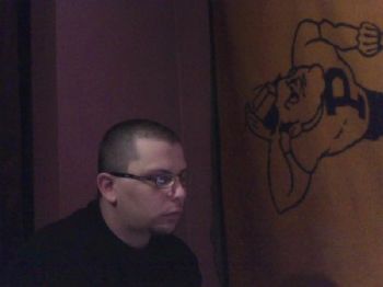 yikeswood profile photo