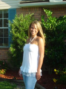 lacyahoward profile photo