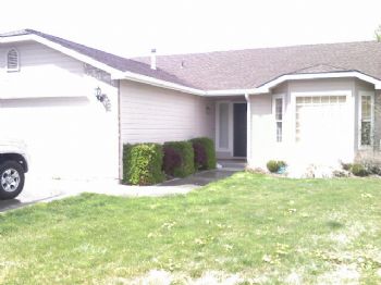 cali_poppy80 profile photo