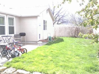 cali_poppy80 profile photo