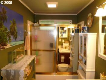 mslilly profile photo