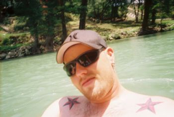 lowpup92 profile photo