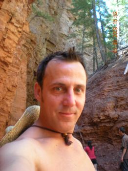 mjsurf profile photo