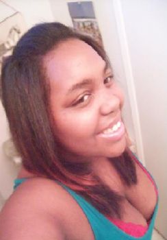 charaeee profile photo