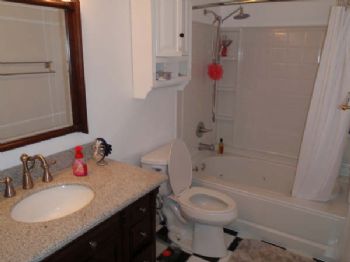 ebroek37 profile photo