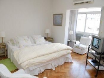 nellybanky profile photo