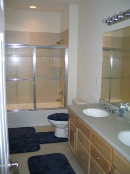 RentingVA profile photo