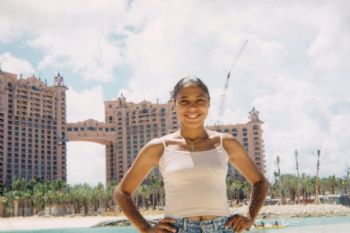 NEWDEE profile photo