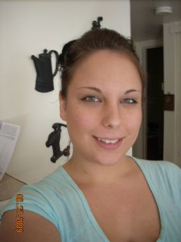 Lizzy1324 profile photo