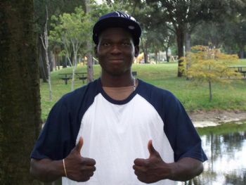 yveno2 profile photo