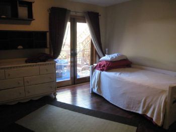 henkins profile photo