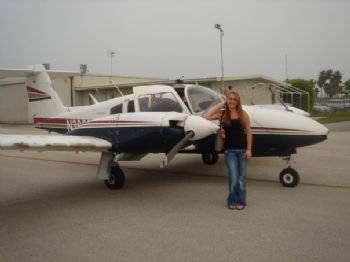 LizzyAshley profile photo