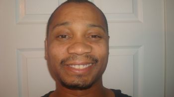 DeeB8677 profile photo