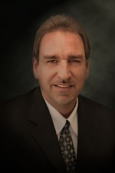 dhowe63 profile photo