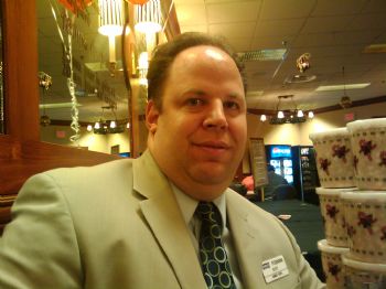 floorguy201 profile photo