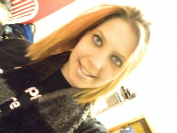 julliagullia profile photo