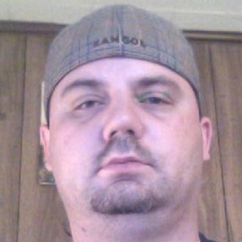 ynottony33 profile photo