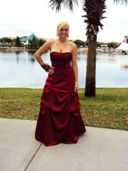 Claire18 profile photo