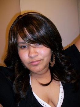 ladyh23 profile photo