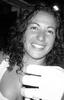 french girl profile photo