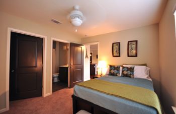 leahmrut profile photo