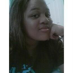 LoveisLove10 profile photo