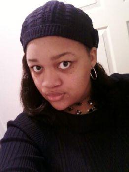 LoveisLove10 profile photo