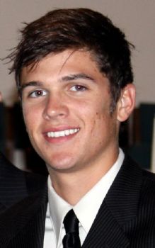 NicholasDH profile photo