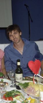 denn1812 profile photo