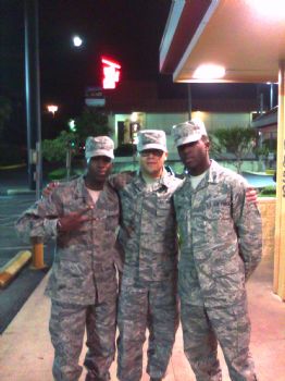 oakleytoni profile photo