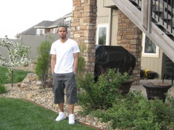 livenright profile photo