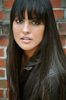 rhiaincoogan profile photo