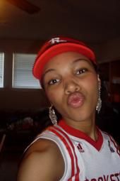 prettyV profile photo