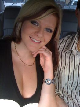 WhiteAm1984 profile photo