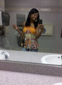 ladylovely profile photo