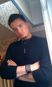 DerekCharles profile photo