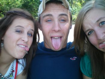 megrae90 profile photo