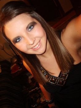 Laura 09 profile photo