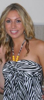 LindsayB84 profile photo