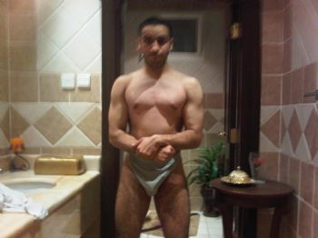 aziz123 profile photo