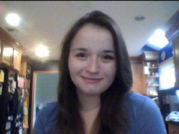 liviamhart profile photo