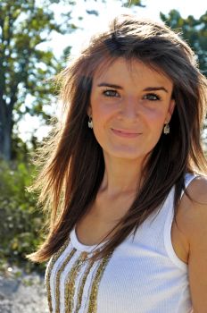 akhouri profile photo