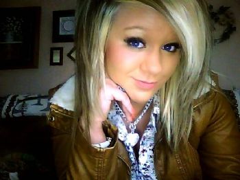 nicoleq15 profile photo