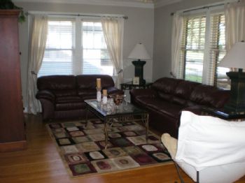 callmedebi profile photo