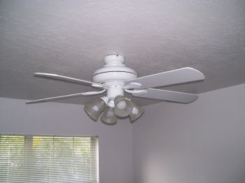 ROOM8007 profile photo