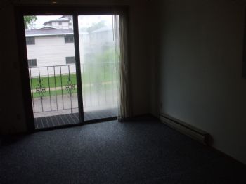 cjtholen profile photo