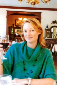 angieebell profile photo