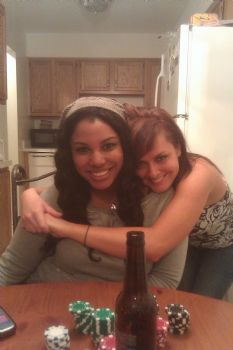 kia1812 profile photo