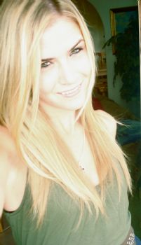 TayNicole10 profile photo